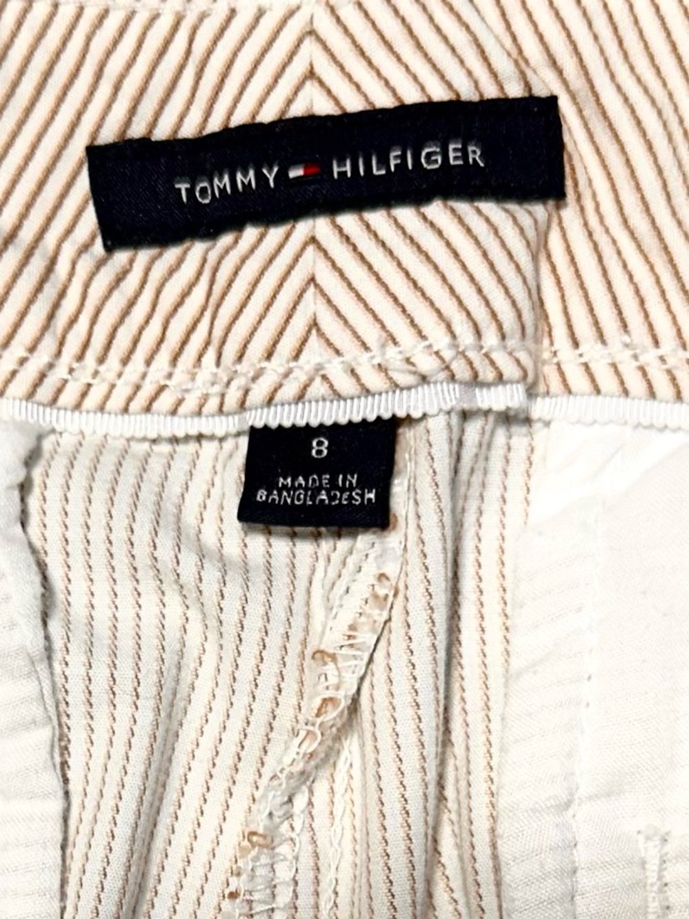 TOMMY HILFIGER Beige Pinstripe Hampton Preppy Chino Bermuda Shorts - Picture 5 of 9